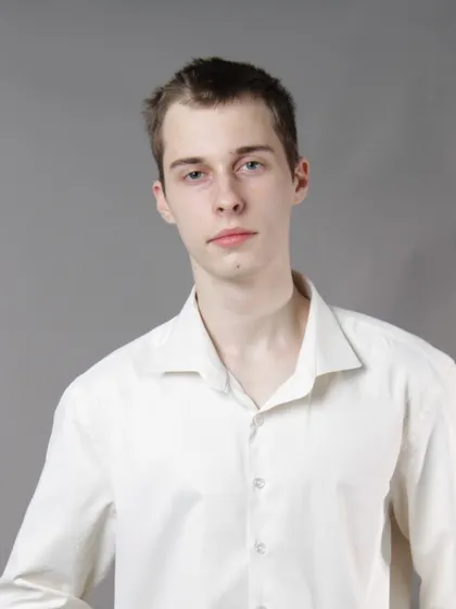 Егор Ефремов