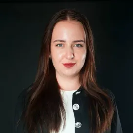 Алена Семенова