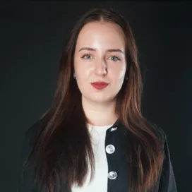 Алена Семенова